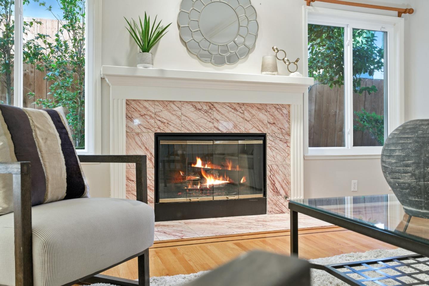 Detail Gallery Image 4 of 54 For 3711 Hamilton Way, Redwood City,  CA 94062 - 4 Beds | 3 Baths