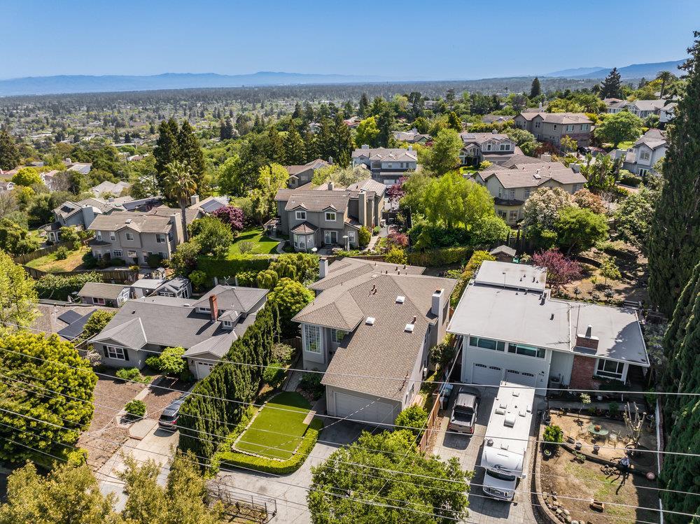 Detail Gallery Image 47 of 54 For 3711 Hamilton Way, Redwood City,  CA 94062 - 4 Beds | 3 Baths