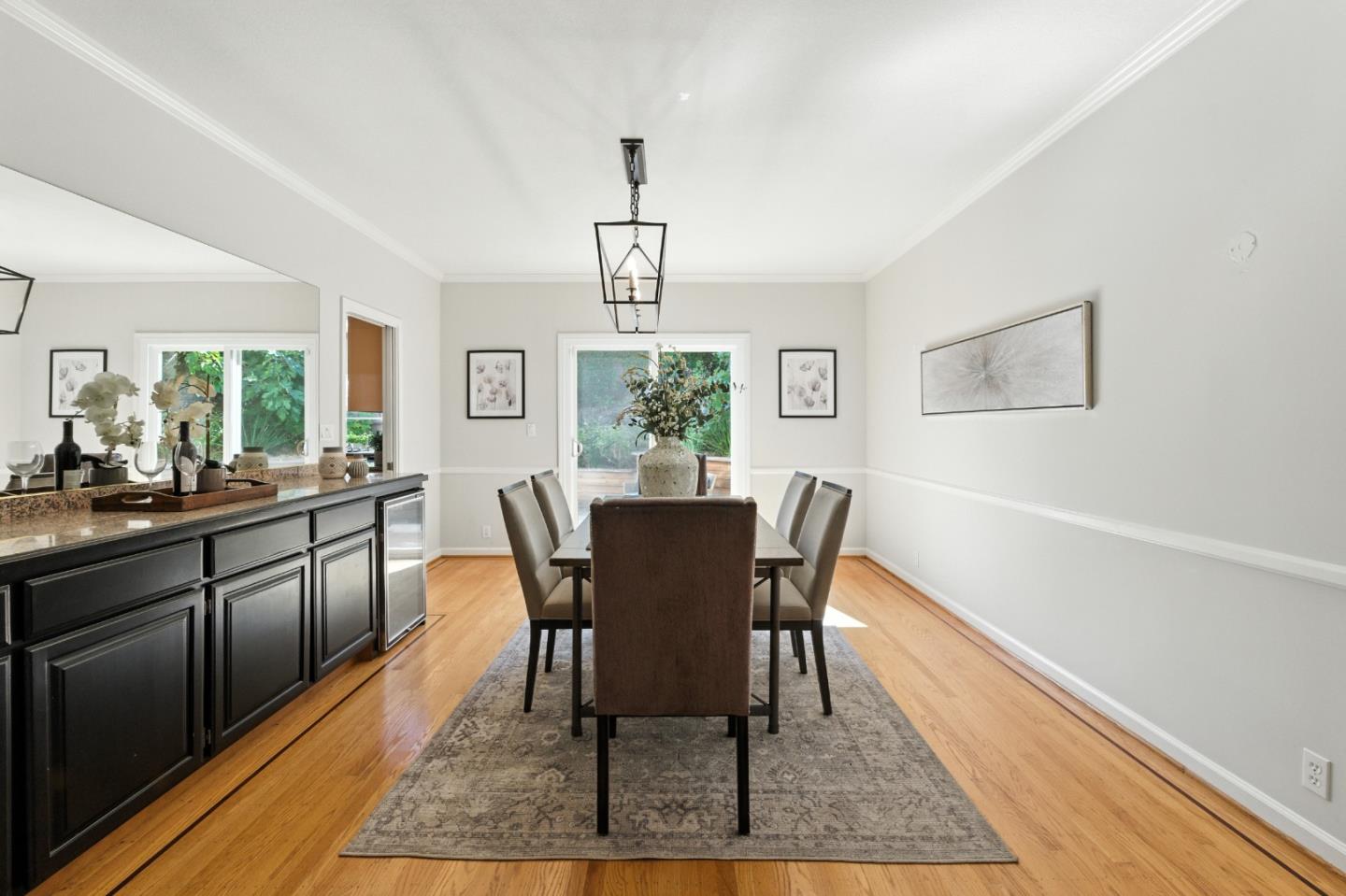Detail Gallery Image 5 of 54 For 3711 Hamilton Way, Redwood City,  CA 94062 - 4 Beds | 3 Baths