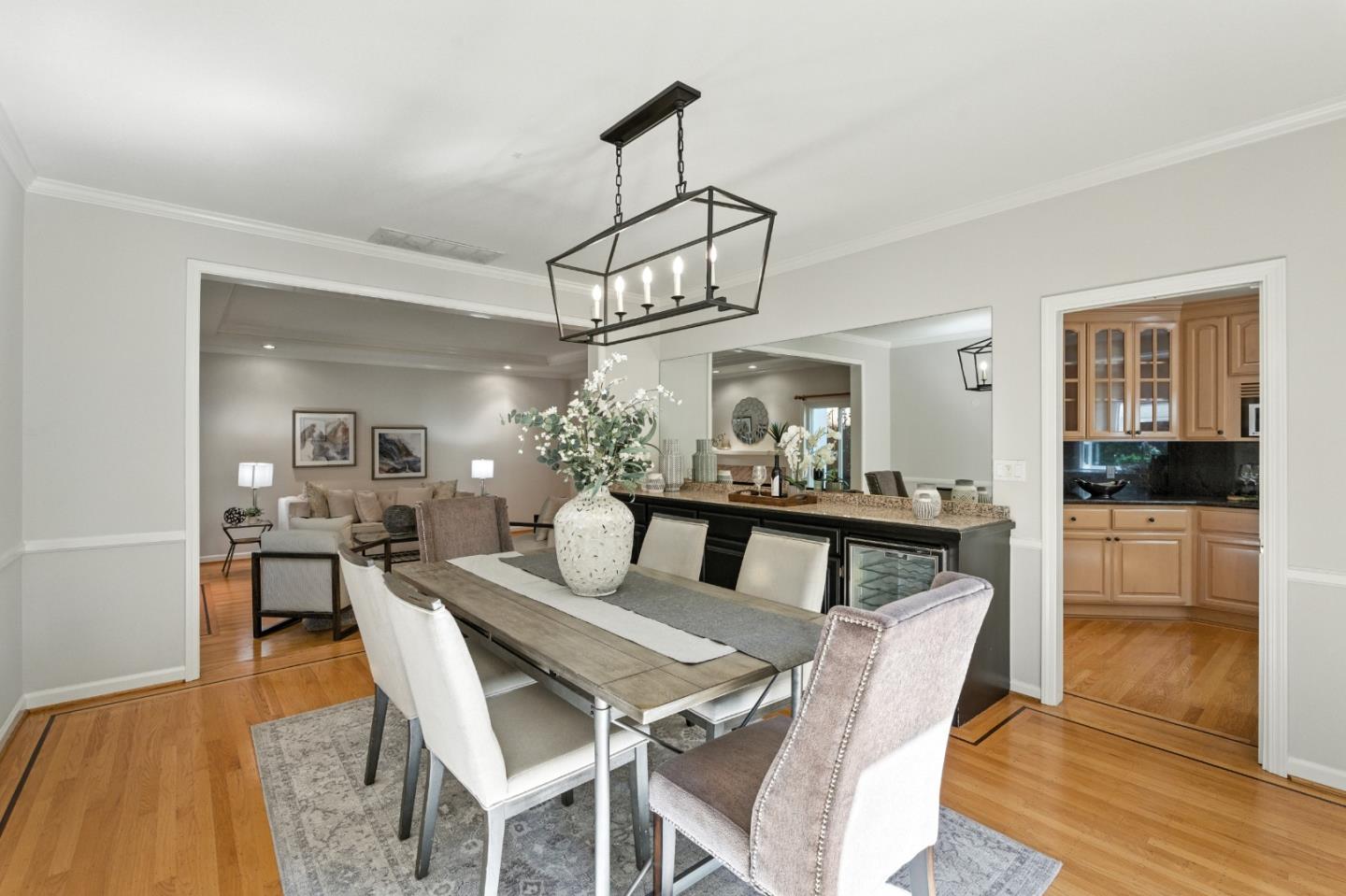 Detail Gallery Image 6 of 54 For 3711 Hamilton Way, Redwood City,  CA 94062 - 4 Beds | 3 Baths