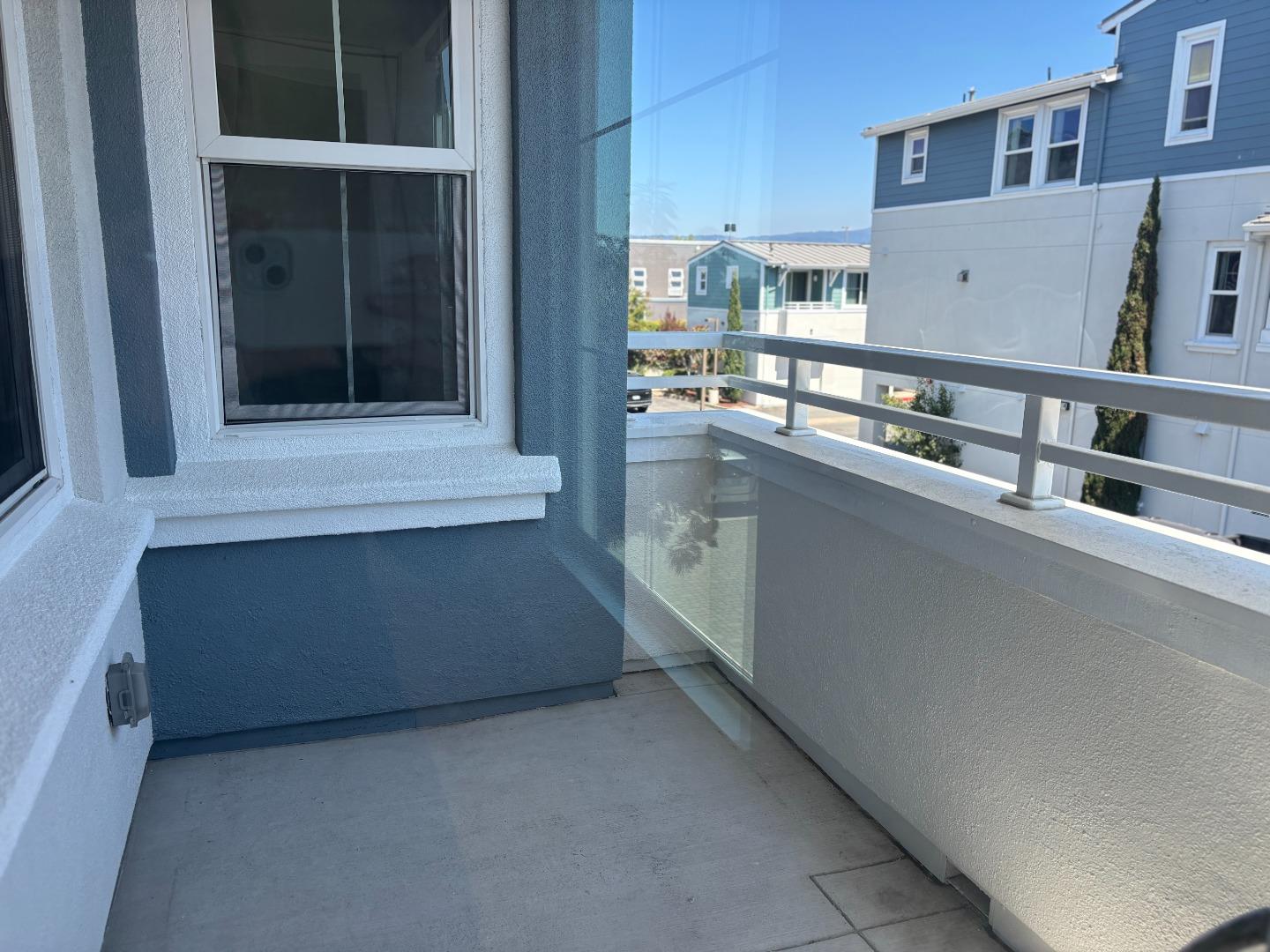 Detail Gallery Image 12 of 35 For 1066 41st Ave #A202,  Capitola,  CA 95010 - 1 Beds | 1 Baths