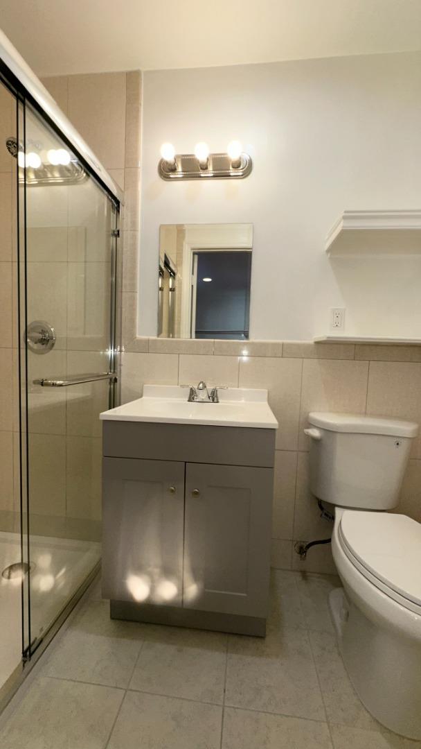 Detail Gallery Image 10 of 12 For 524 Sanders Ave, San Jose,  CA 95116 - 3 Beds | 2 Baths