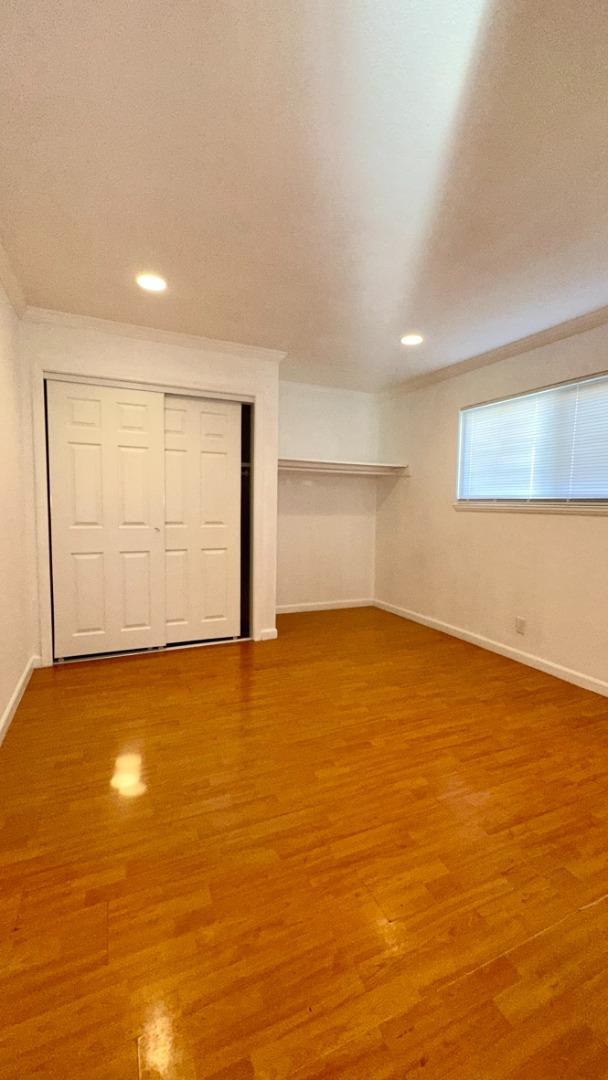 Detail Gallery Image 7 of 12 For 524 Sanders Ave, San Jose,  CA 95116 - 3 Beds | 2 Baths