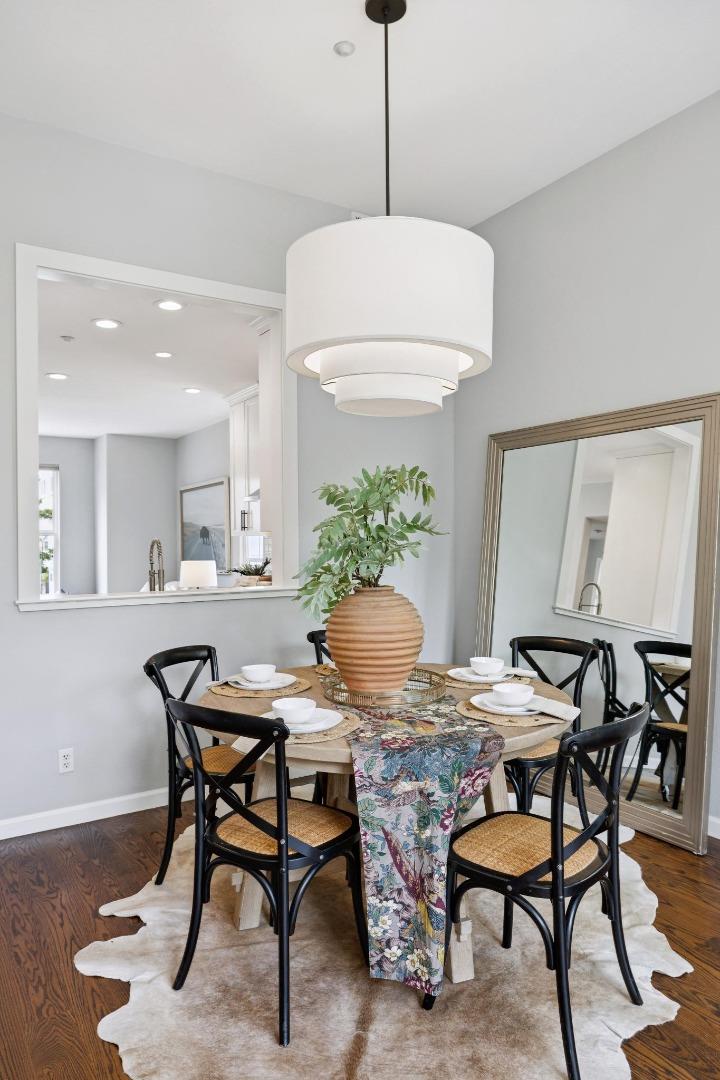 Detail Gallery Image 13 of 58 For 206 Village Ln, Foster City,  CA 94404 - 2 Beds | 3 Baths