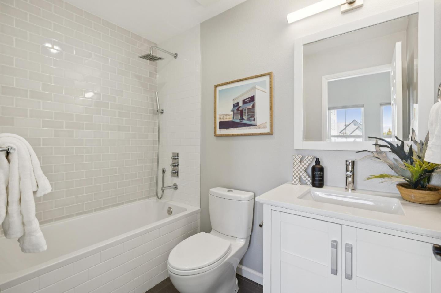 Detail Gallery Image 41 of 58 For 206 Village Ln, Foster City,  CA 94404 - 2 Beds | 3 Baths