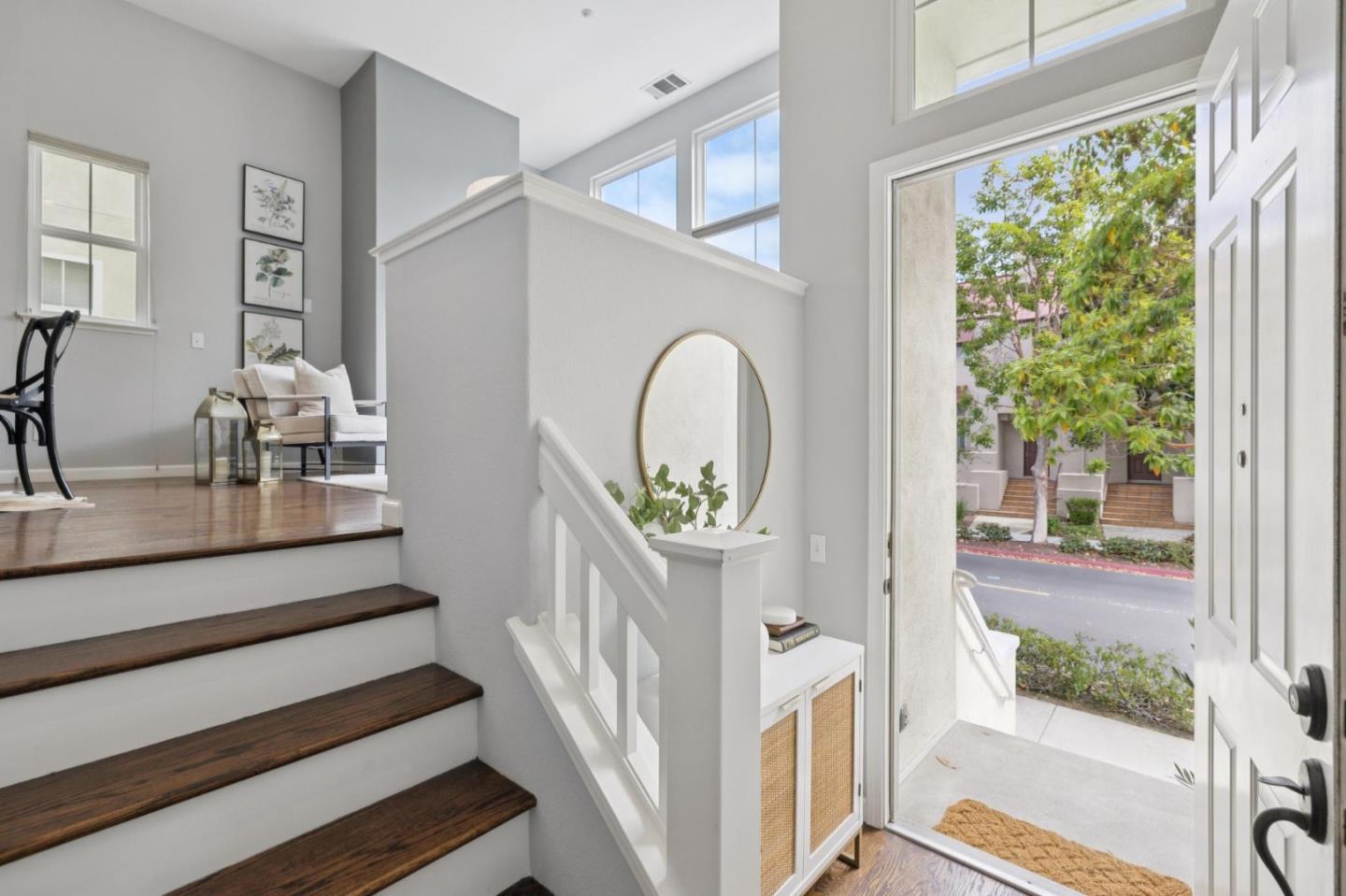 Detail Gallery Image 5 of 58 For 206 Village Ln, Foster City,  CA 94404 - 2 Beds | 3 Baths