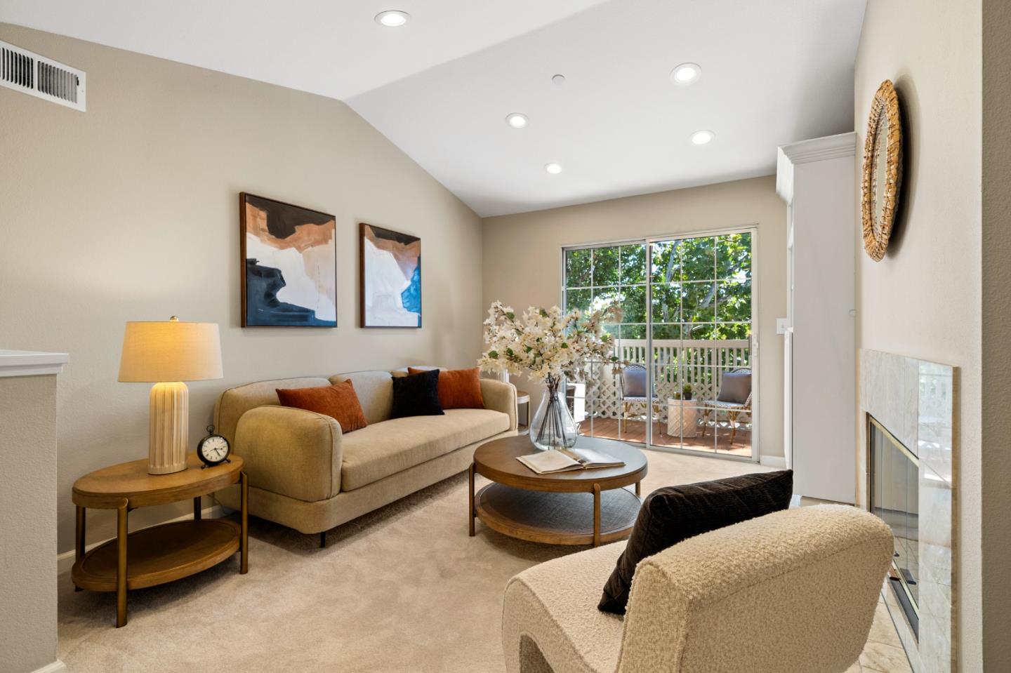 Detail Gallery Image 3 of 49 For 614 Arcadia Ter #301,  Sunnyvale,  CA 94085 - 2 Beds | 2 Baths