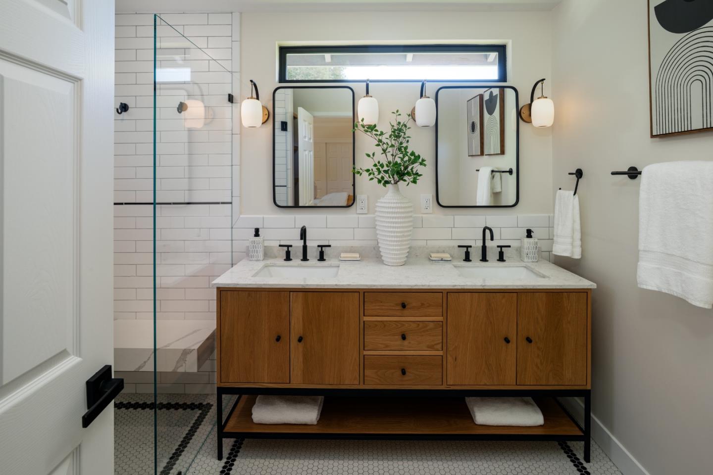 Detail Gallery Image 13 of 24 For 3530 Altamont Way, Redwood City,  CA 94062 - 3 Beds | 2 Baths