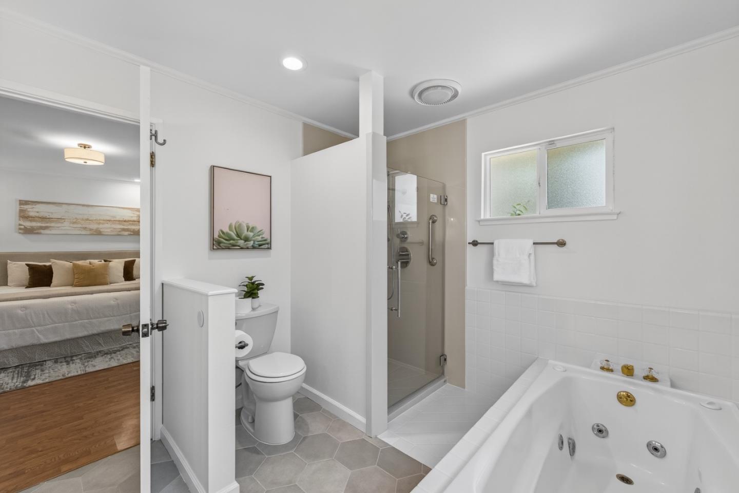 Detail Gallery Image 29 of 55 For 1101 Greenwood Pl, Salinas,  CA 93901 - 3 Beds | 2 Baths