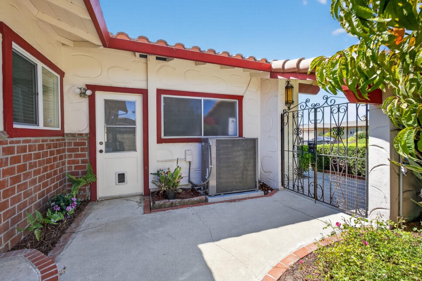 Detail Gallery Image 51 of 55 For 1101 Greenwood Pl, Salinas,  CA 93901 - 3 Beds | 2 Baths
