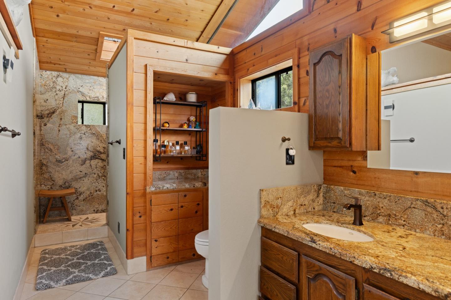 Detail Gallery Image 27 of 37 For 450 Sevilla Ave, El Granada,  CA 94018 - 3 Beds | 3 Baths