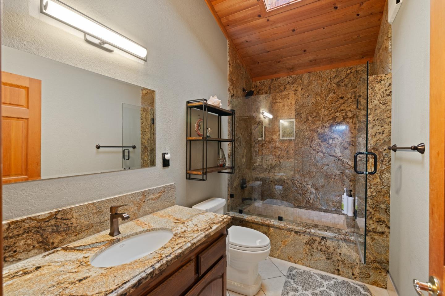 Detail Gallery Image 30 of 37 For 450 Sevilla Ave, El Granada,  CA 94018 - 3 Beds | 3 Baths