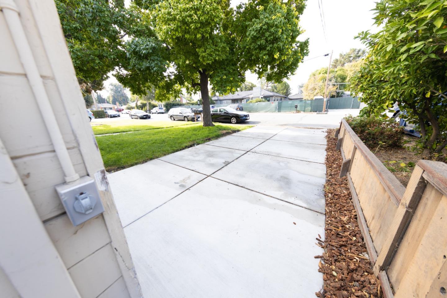 Detail Gallery Image 9 of 17 For 2178 Monticello Ave, San Jose,  CA 95125 - 4 Beds | 4 Baths