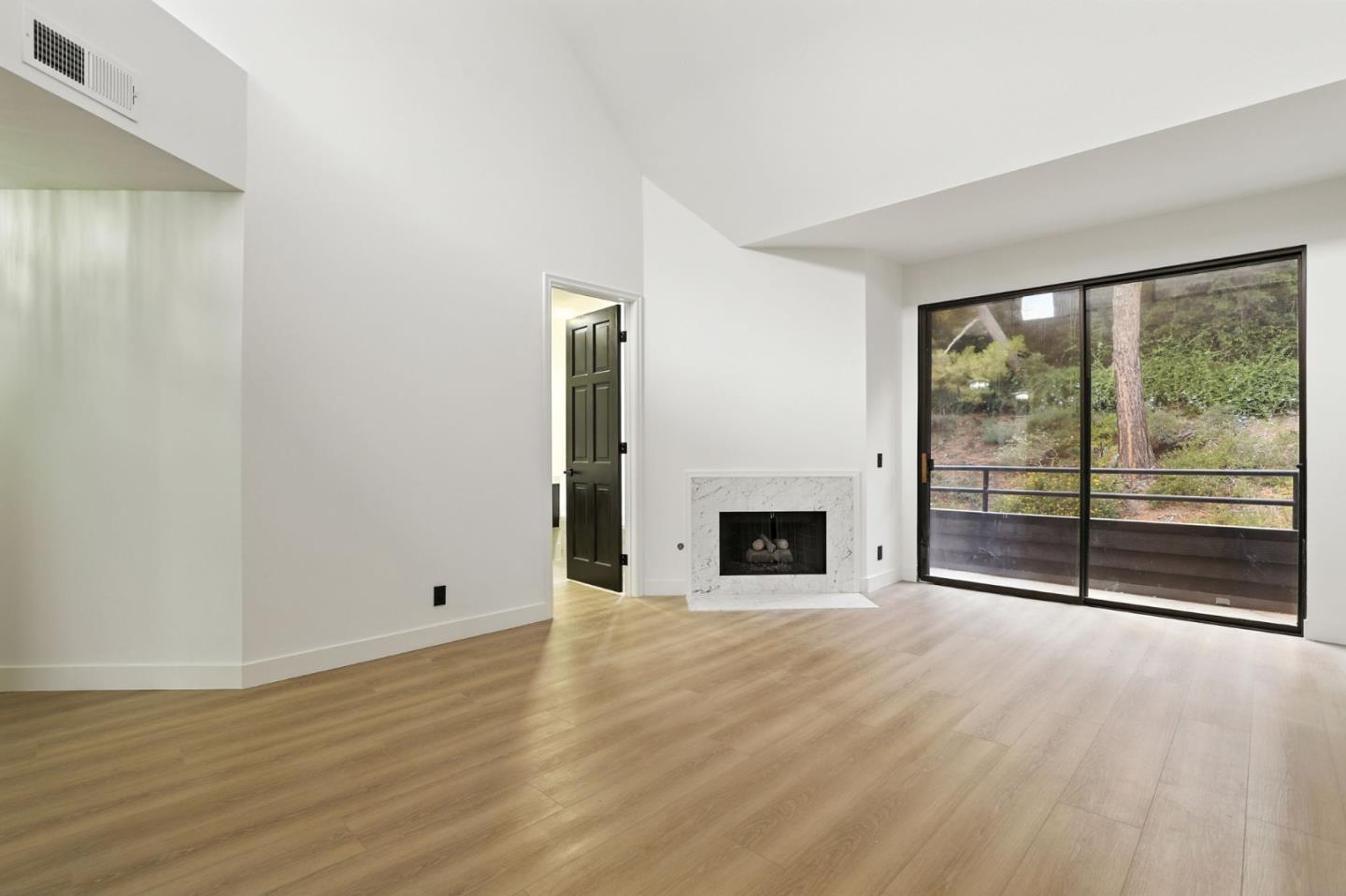 Detail Gallery Image 20 of 46 For 4728 Park Encino Ln #318,  Encino,  CA 91436 - 2 Beds | 2 Baths
