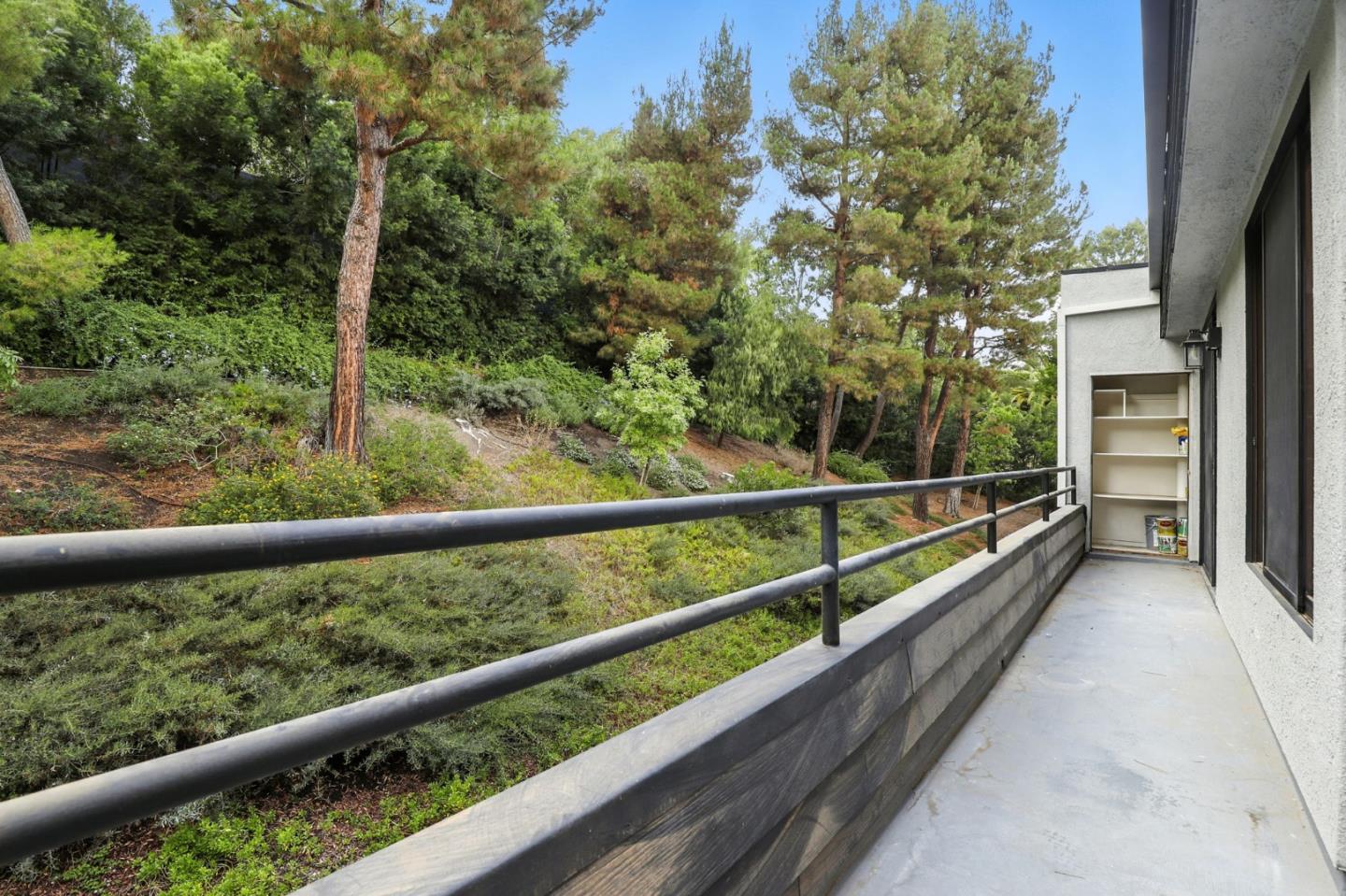 Detail Gallery Image 33 of 46 For 4728 Park Encino Ln #318,  Encino,  CA 91436 - 2 Beds | 2 Baths