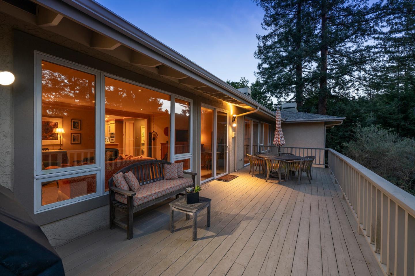 Detail Gallery Image 64 of 74 For 1162 Barroilhet Dr, Hillsborough,  CA 94010 - 4 Beds | 4/2 Baths