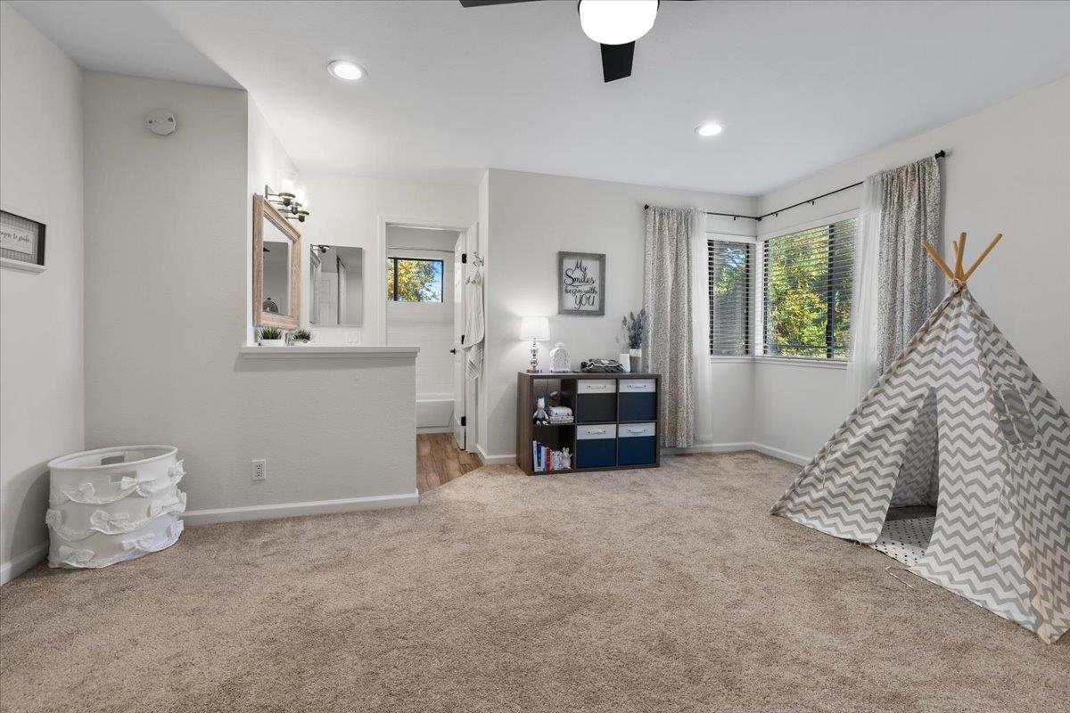 Detail Gallery Image 20 of 32 For 5439 Colony Green Dr, San Jose,  CA 95123 - 2 Beds | 2/1 Baths