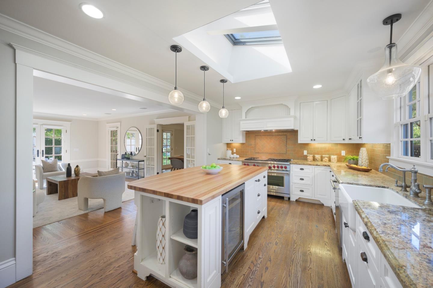 Detail Gallery Image 14 of 28 For 343 Warren Rd, San Mateo,  CA 94402 - 4 Beds | 3 Baths