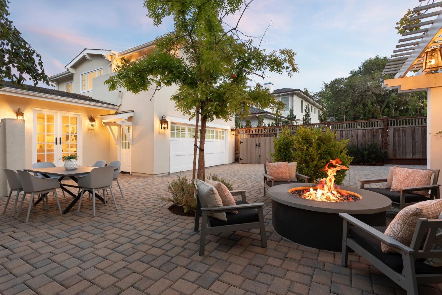 Detail Gallery Image 25 of 28 For 343 Warren Rd, San Mateo,  CA 94402 - 4 Beds | 3 Baths