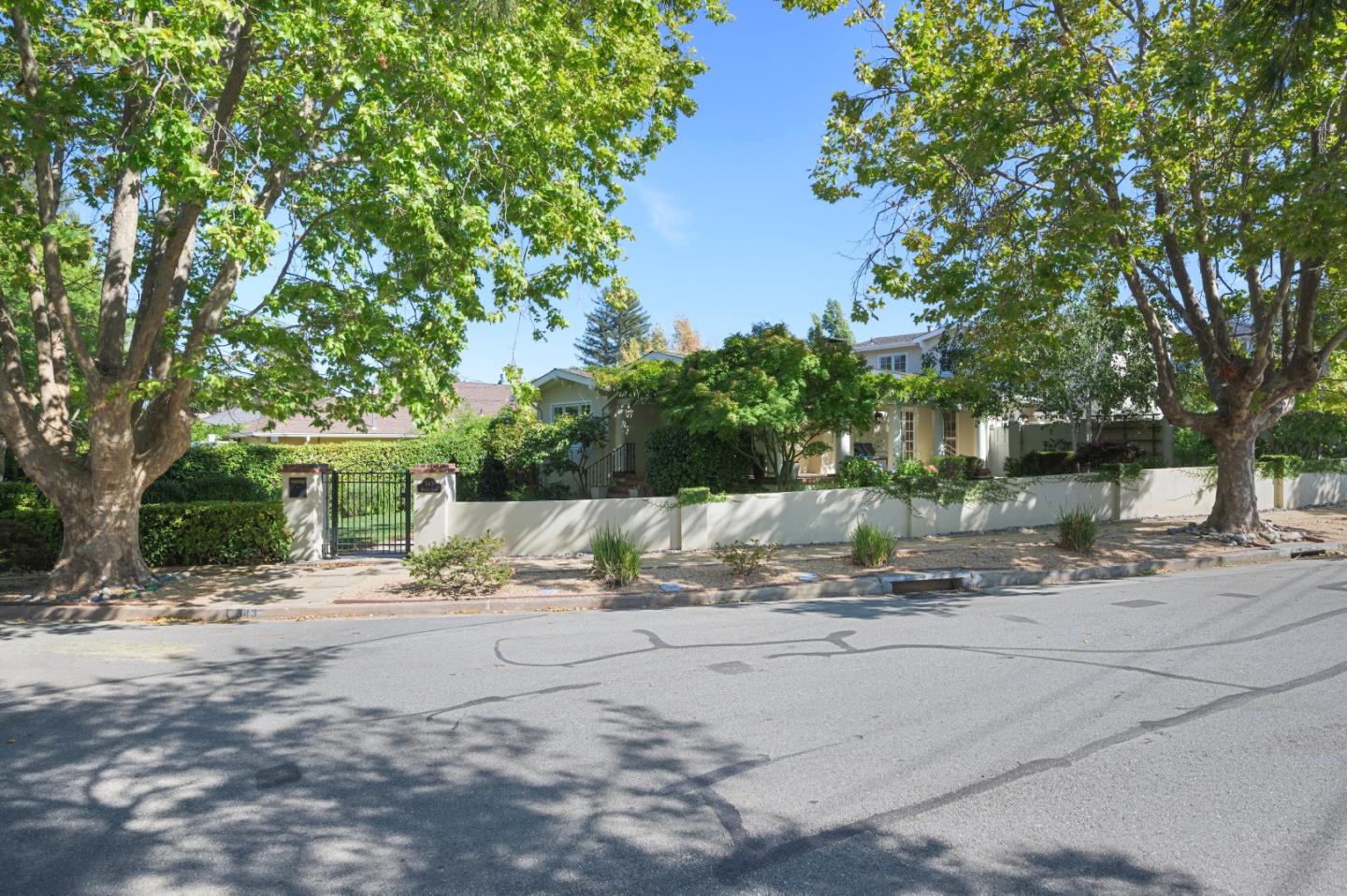 Detail Gallery Image 26 of 28 For 343 Warren Rd, San Mateo,  CA 94402 - 4 Beds | 3 Baths