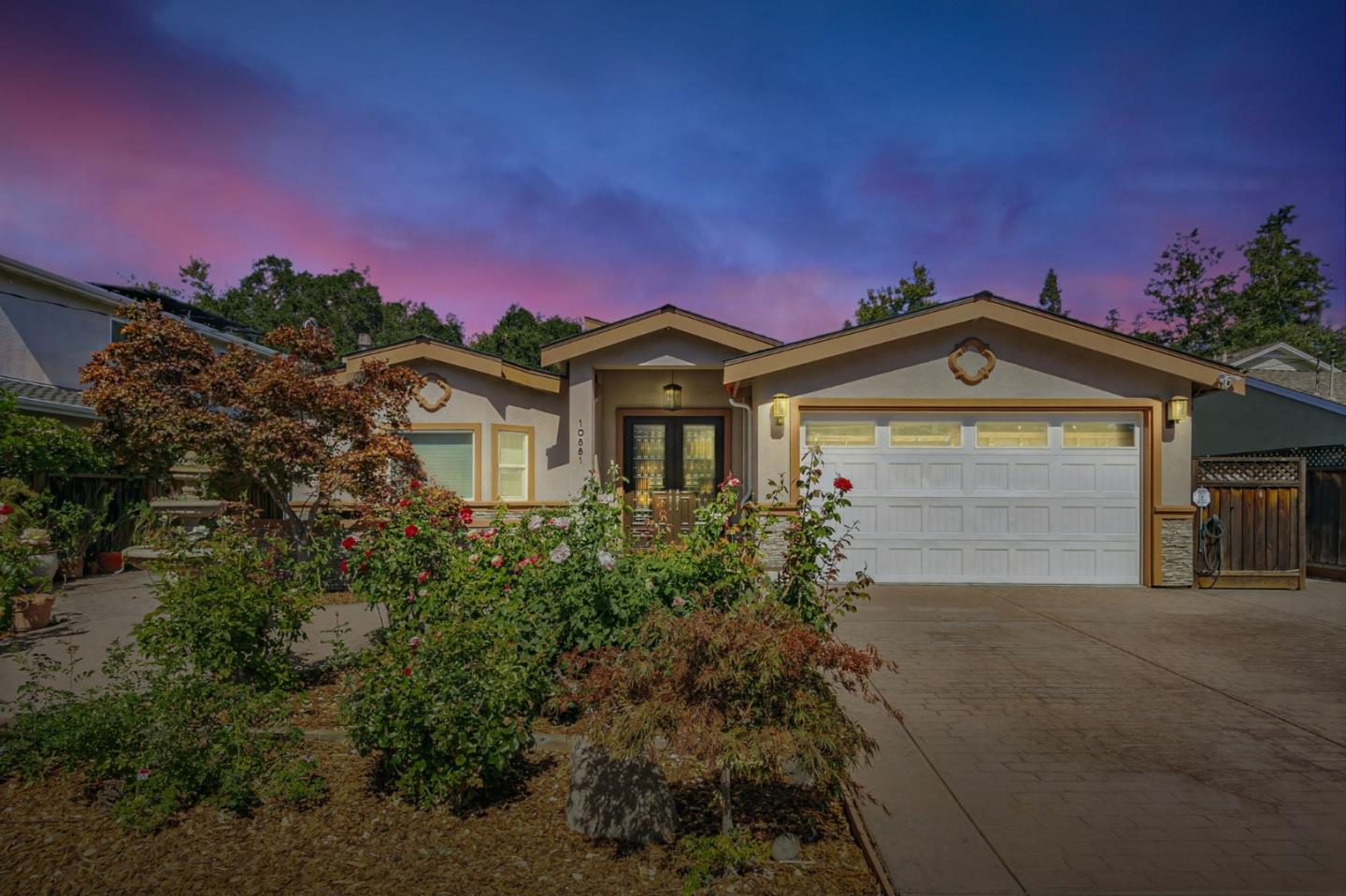 Detail Gallery Image 2 of 87 For 10881 Barranca Dr, Cupertino,  CA 95014 - 4 Beds | 3/2 Baths
