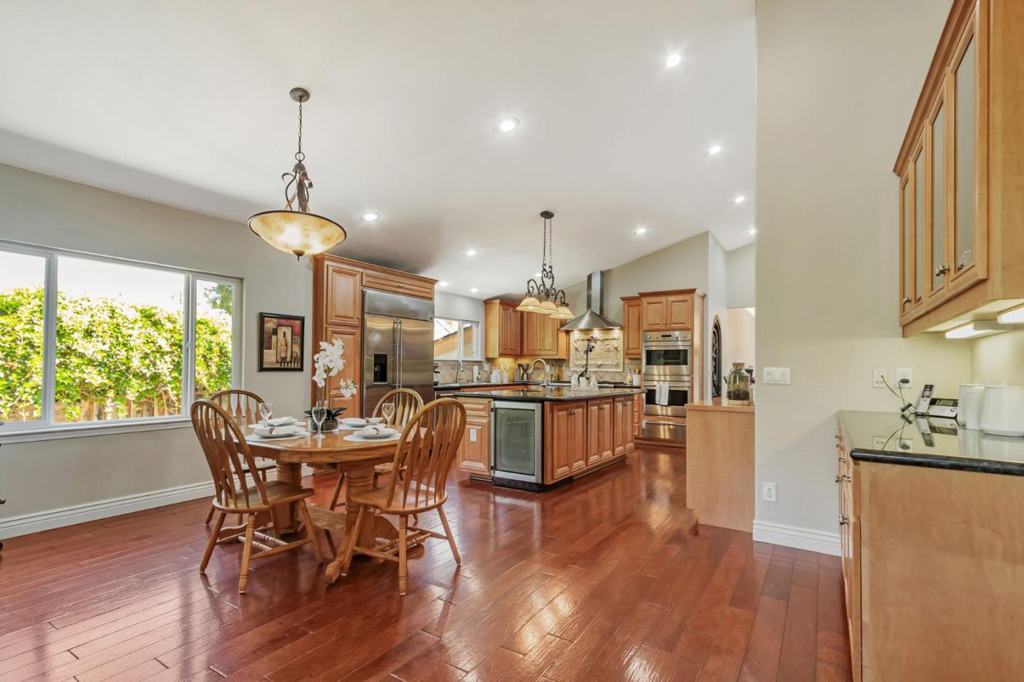 Detail Gallery Image 23 of 87 For 10881 Barranca Dr, Cupertino,  CA 95014 - 4 Beds | 3/2 Baths
