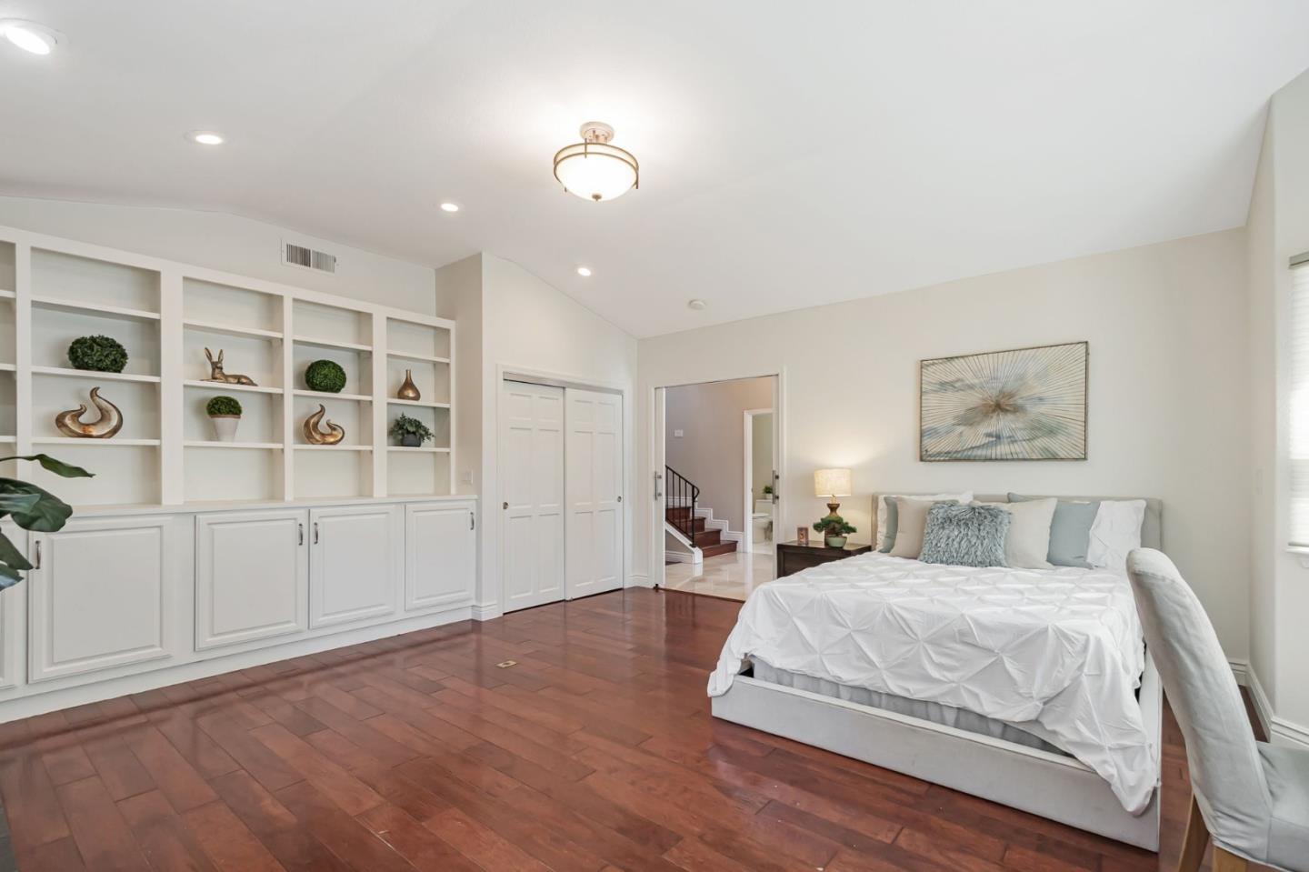 Detail Gallery Image 28 of 87 For 10881 Barranca Dr, Cupertino,  CA 95014 - 4 Beds | 3/2 Baths