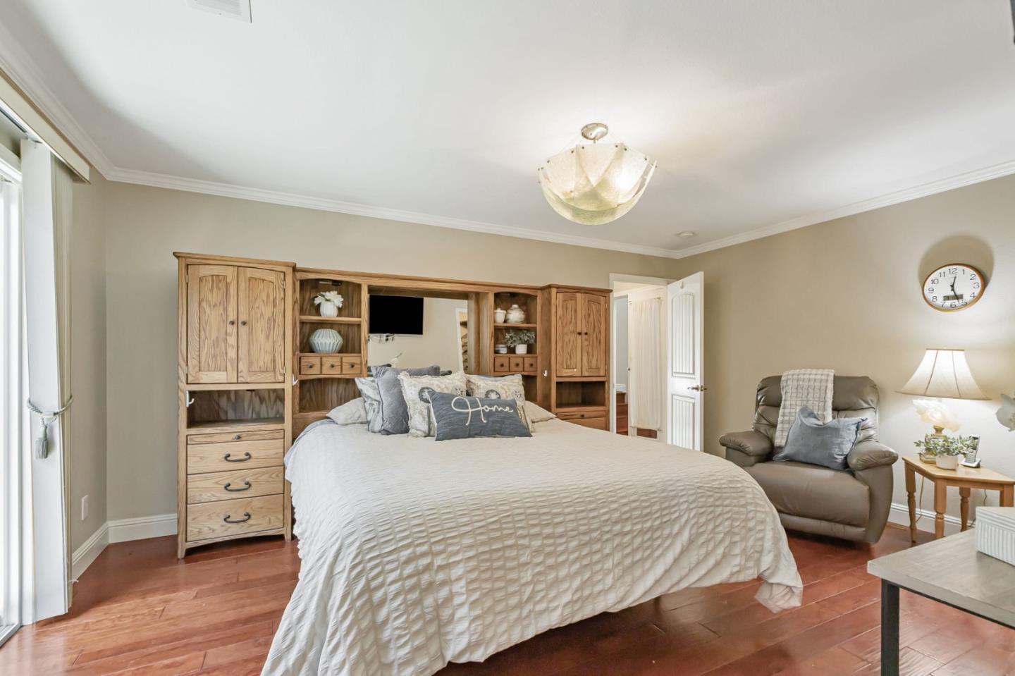 Detail Gallery Image 31 of 87 For 10881 Barranca Dr, Cupertino,  CA 95014 - 4 Beds | 3/2 Baths