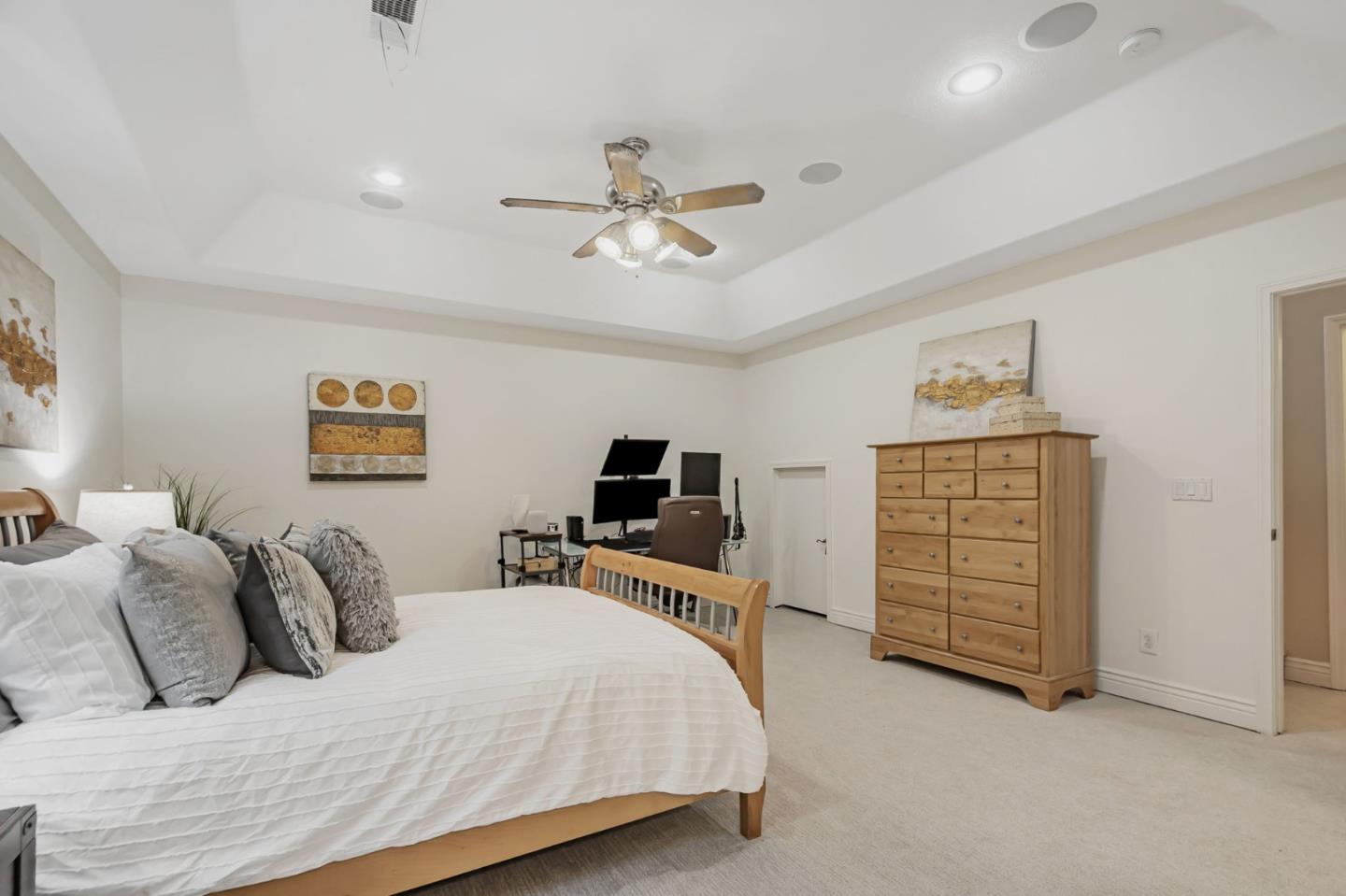 Detail Gallery Image 42 of 87 For 10881 Barranca Dr, Cupertino,  CA 95014 - 4 Beds | 3/2 Baths
