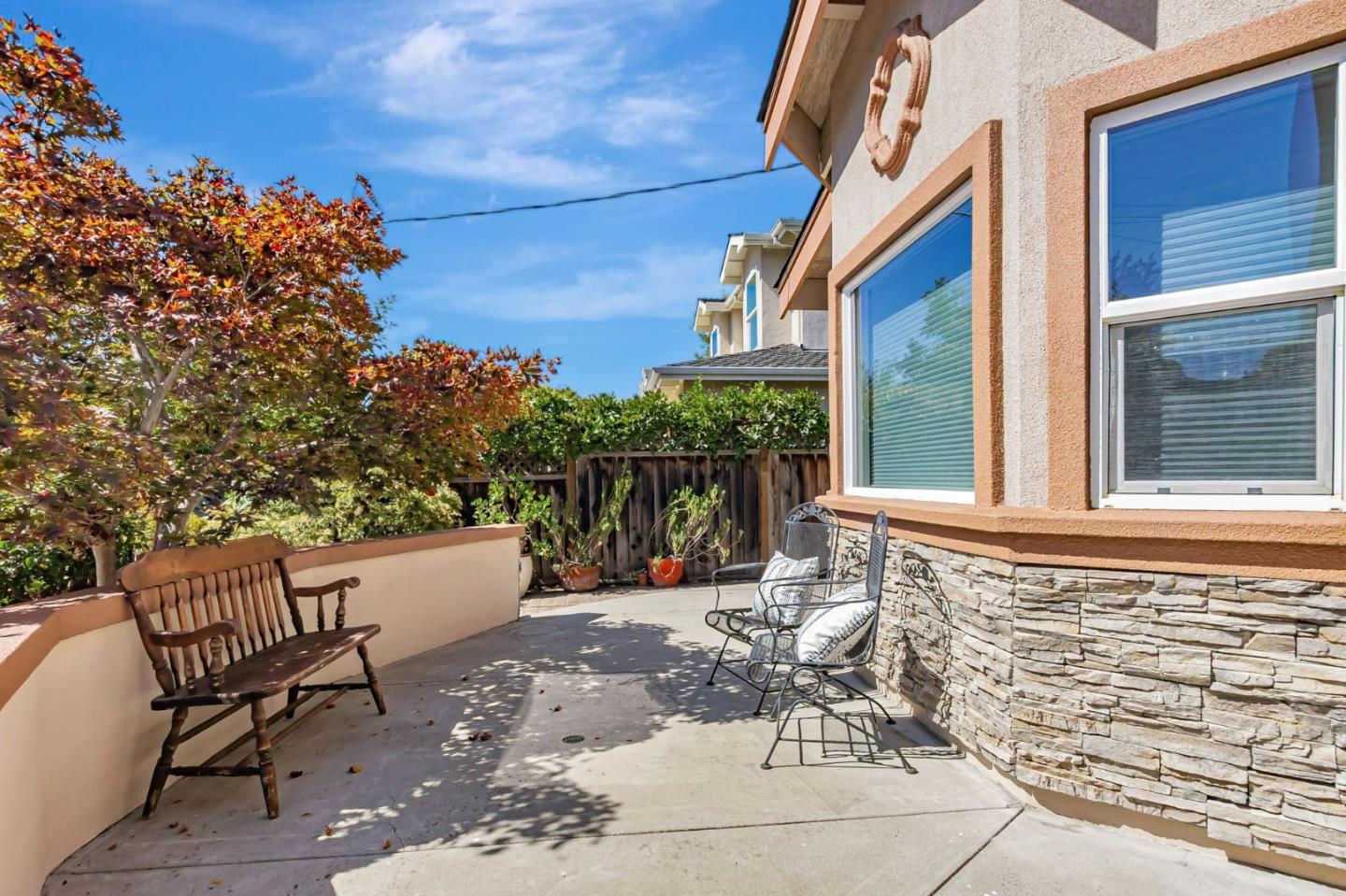 Detail Gallery Image 5 of 87 For 10881 Barranca Dr, Cupertino,  CA 95014 - 4 Beds | 3/2 Baths
