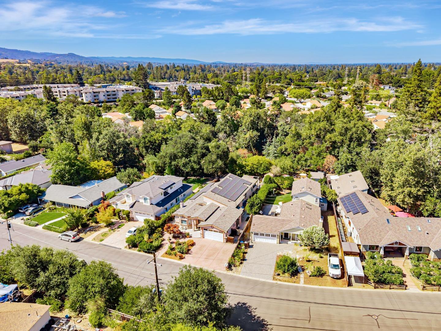 Detail Gallery Image 75 of 87 For 10881 Barranca Dr, Cupertino,  CA 95014 - 4 Beds | 3/2 Baths