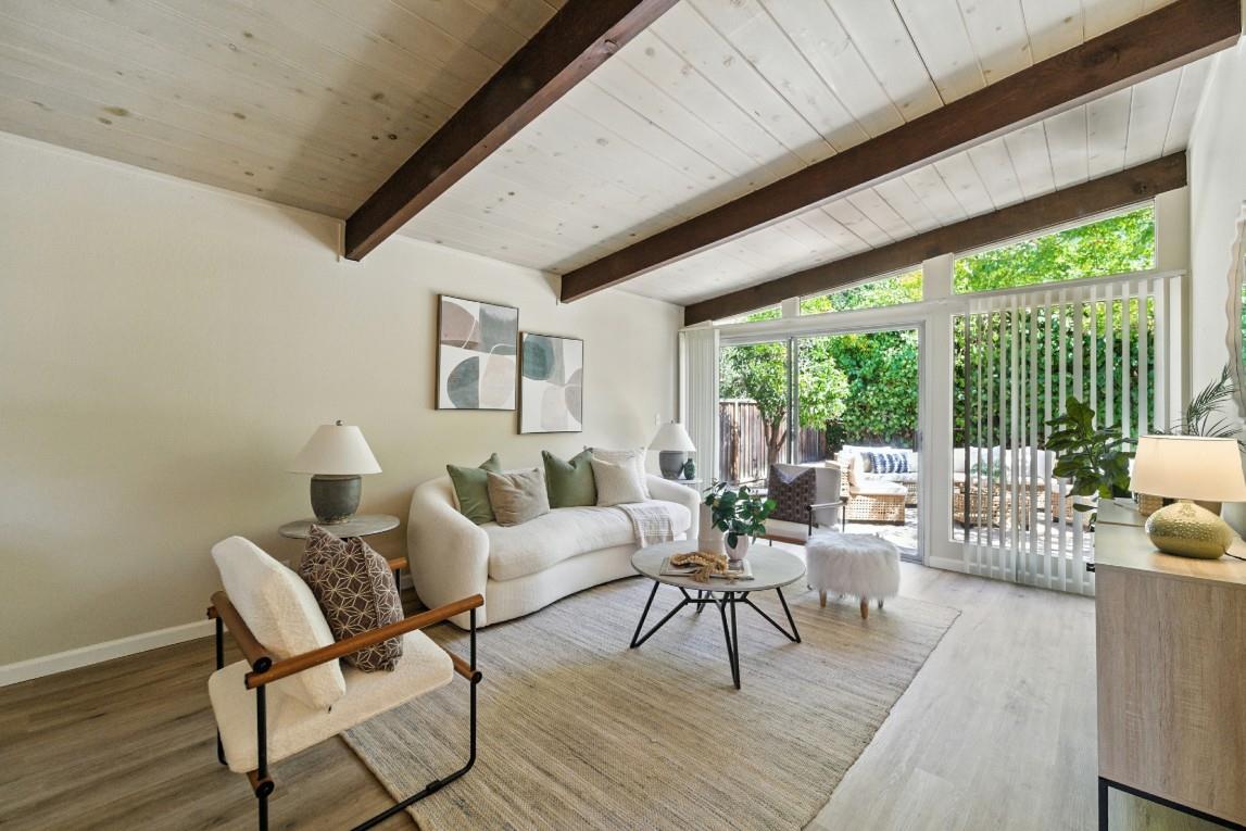 Detail Gallery Image 10 of 24 For 1154 Bentoak Ln, San Jose,  CA 95129 - 4 Beds | 2 Baths