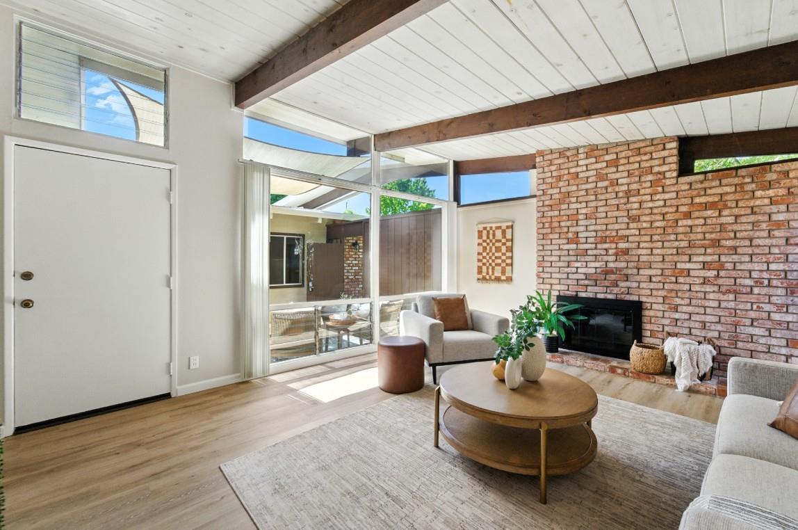 Detail Gallery Image 3 of 24 For 1154 Bentoak Ln, San Jose,  CA 95129 - 4 Beds | 2 Baths