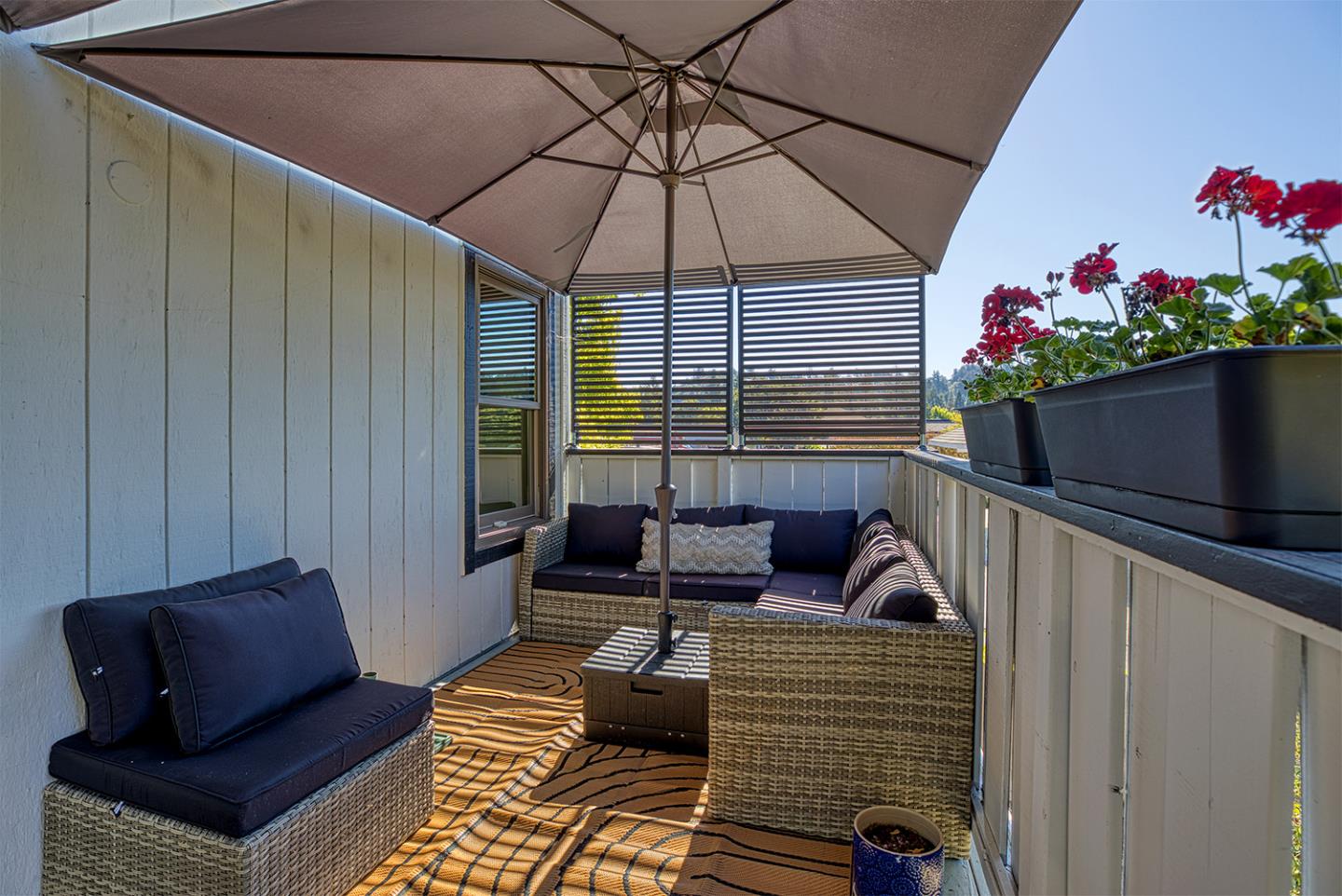 Detail Gallery Image 19 of 25 For 296 Grace Way, Scotts Valley,  CA 95066 - 3 Beds | 2/1 Baths