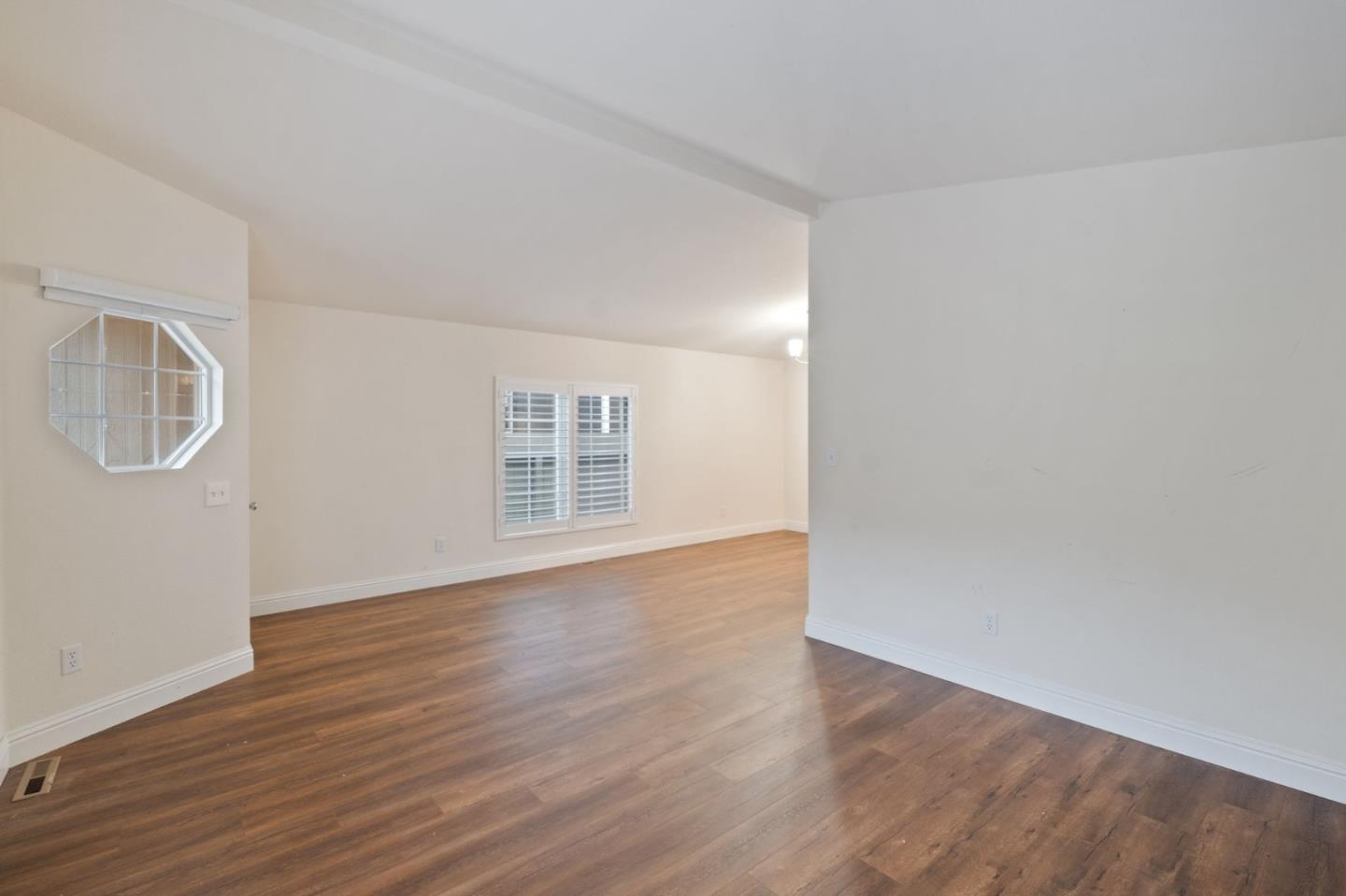 Detail Gallery Image 12 of 29 For 64 Franciscan Dr #17,  Daly City,  CA 94014 - 3 Beds | 2 Baths