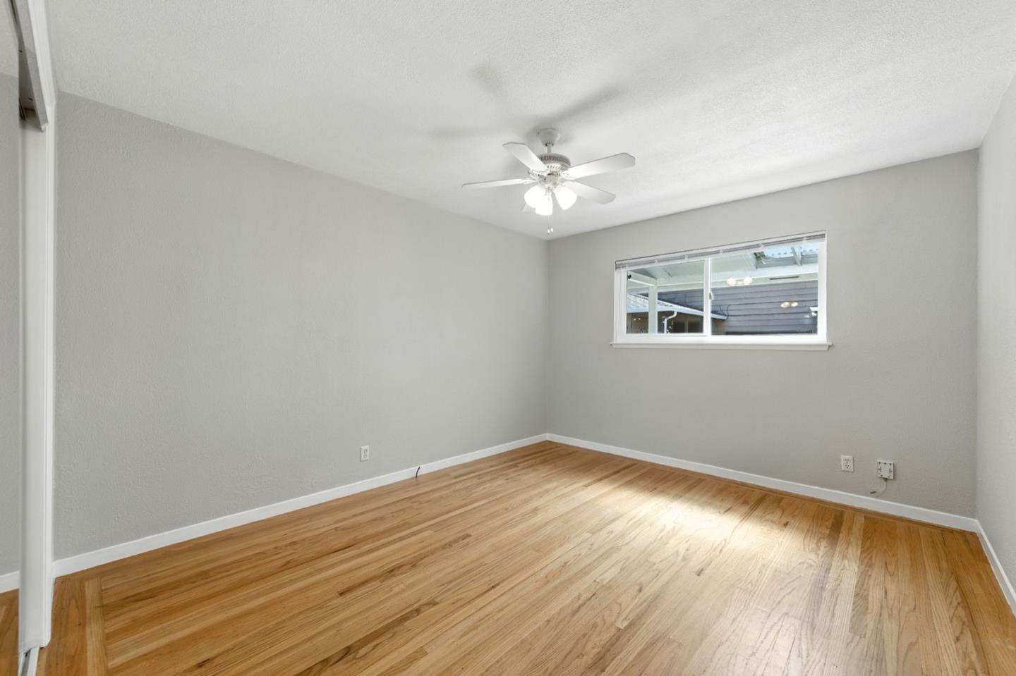 Detail Gallery Image 11 of 14 For 1123 Hudson St, Redwood City,  CA 94061 - 2 Beds | 1 Baths