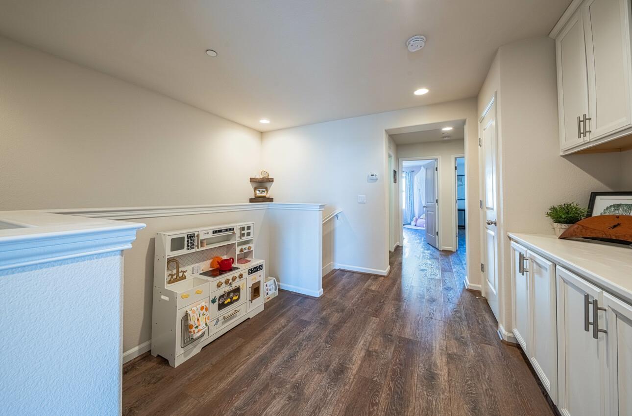 Detail Gallery Image 19 of 47 For 18669 Mcclellan Cir, East Garrison,  CA 93933 - 3 Beds | 2/1 Baths