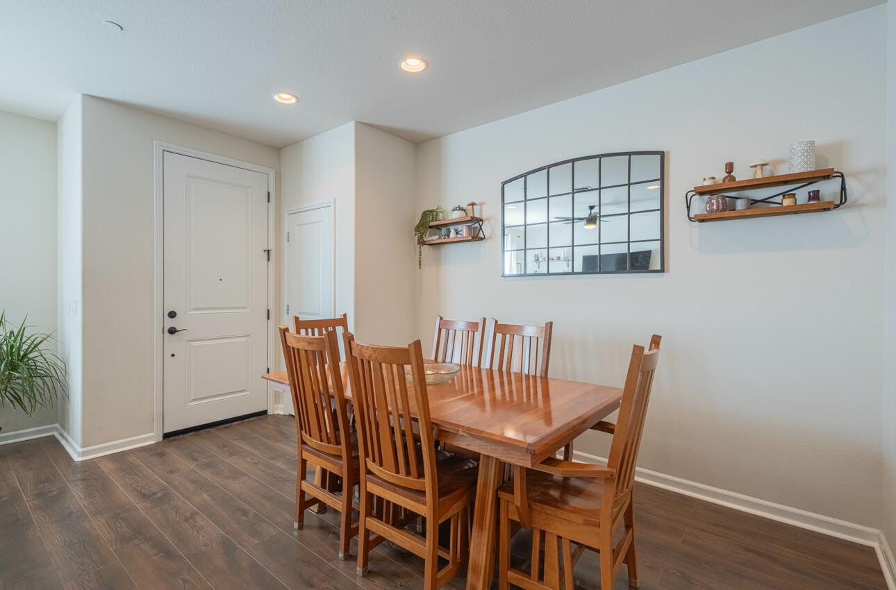 Detail Gallery Image 9 of 47 For 18669 Mcclellan Cir, East Garrison,  CA 93933 - 3 Beds | 2/1 Baths