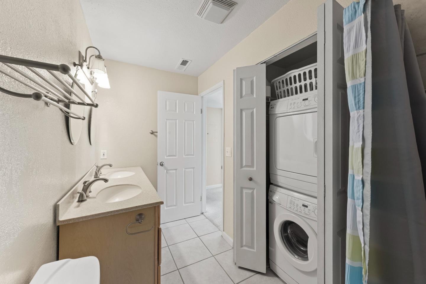 Detail Gallery Image 17 of 27 For 6366 Joaquin Murieta Ave #K,  Newark,  CA 94560 - 2 Beds | 1 Baths