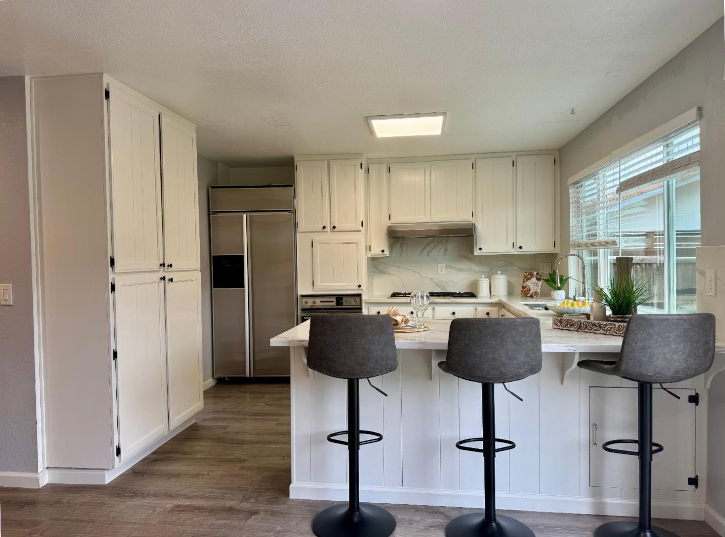 Detail Gallery Image 14 of 43 For 3390 Vangorn Ct, San Jose,  CA 95121 - 4 Beds | 2 Baths