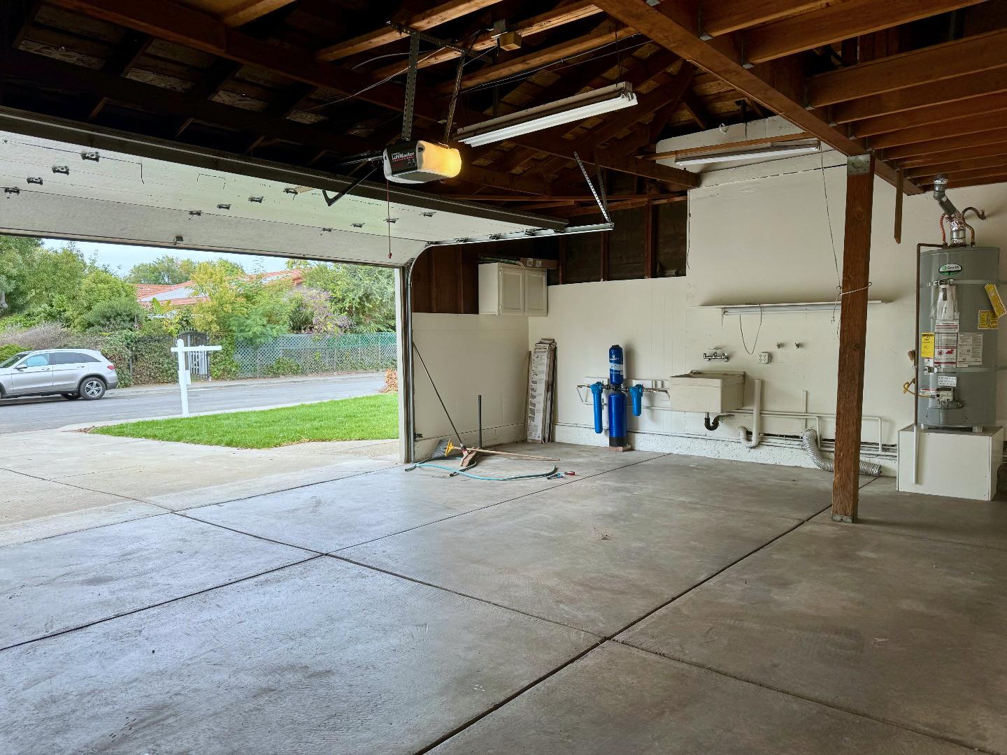 Detail Gallery Image 43 of 43 For 3390 Vangorn Ct, San Jose,  CA 95121 - 4 Beds | 2 Baths
