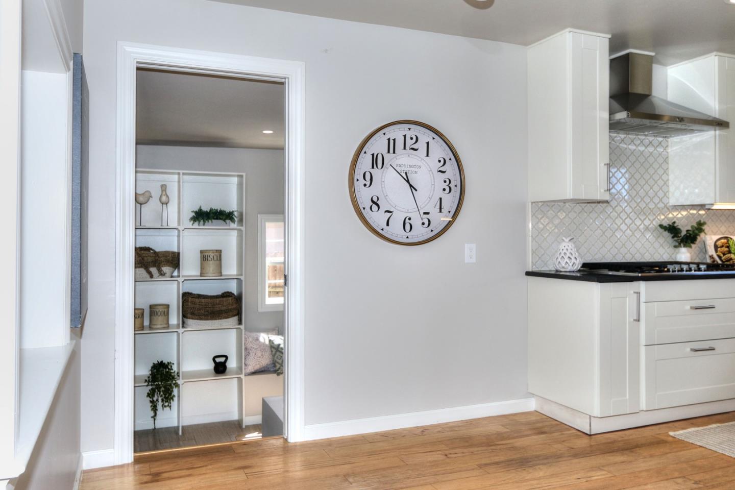 Detail Gallery Image 12 of 35 For 209 Ryder St, San Mateo,  CA 94401 - 4 Beds | 2 Baths
