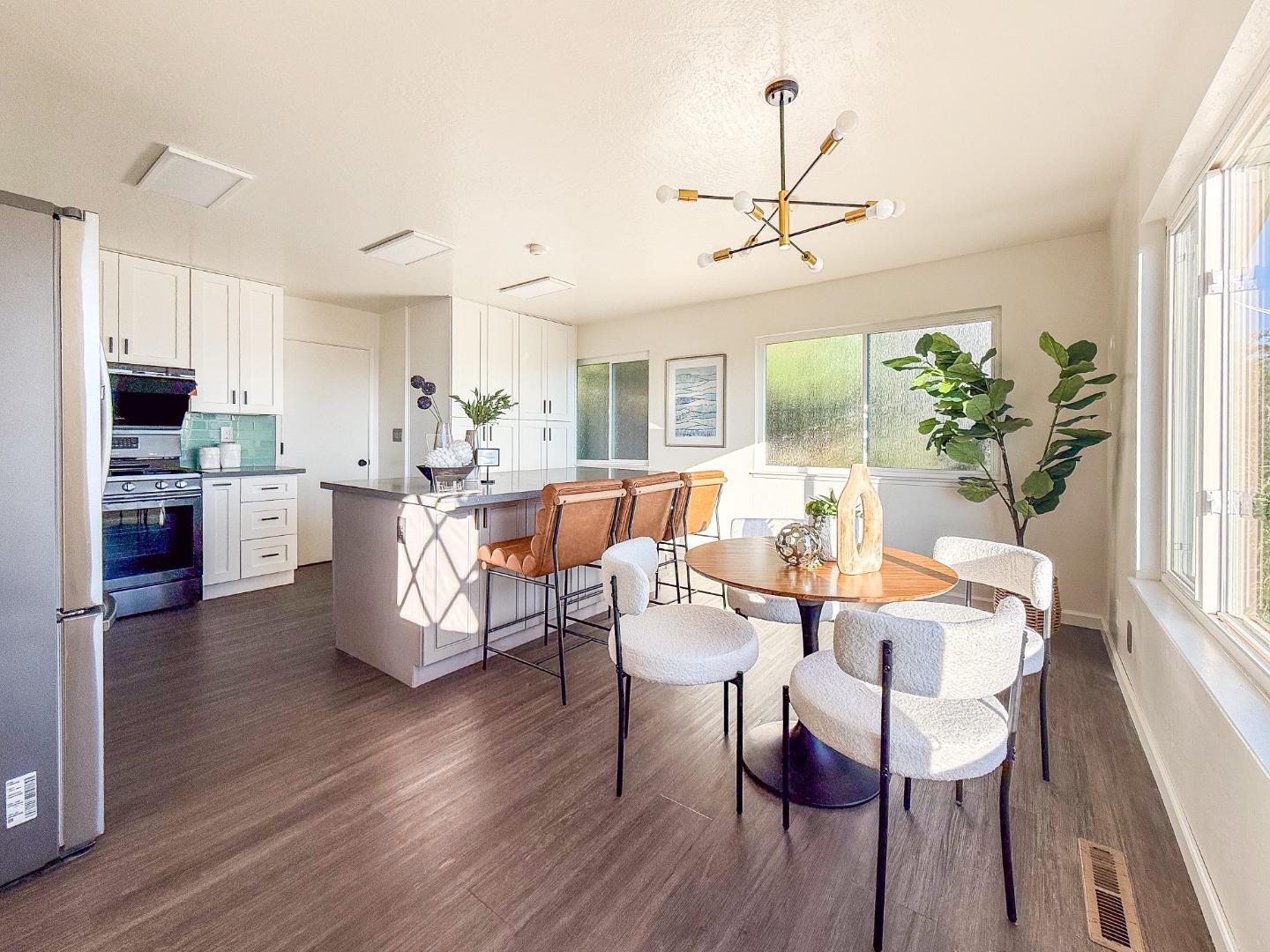 Detail Gallery Image 10 of 31 For 3457 Ramstad Dr, San Jose,  CA 95127 - 4 Beds | 2/1 Baths