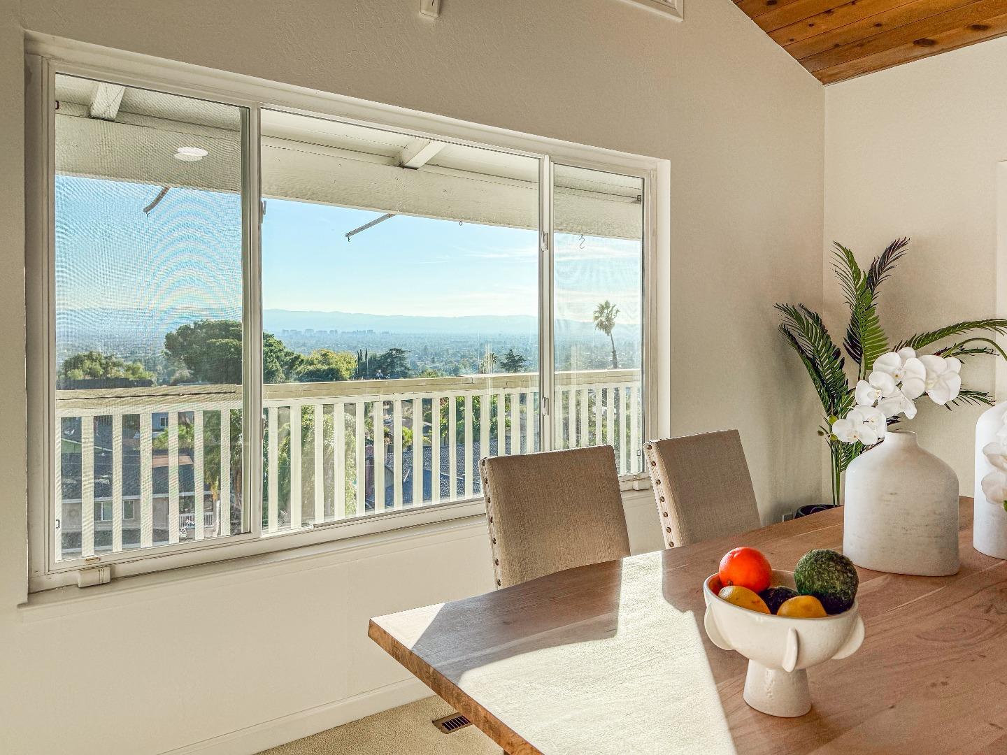 Detail Gallery Image 5 of 31 For 3457 Ramstad Dr, San Jose,  CA 95127 - 4 Beds | 2/1 Baths