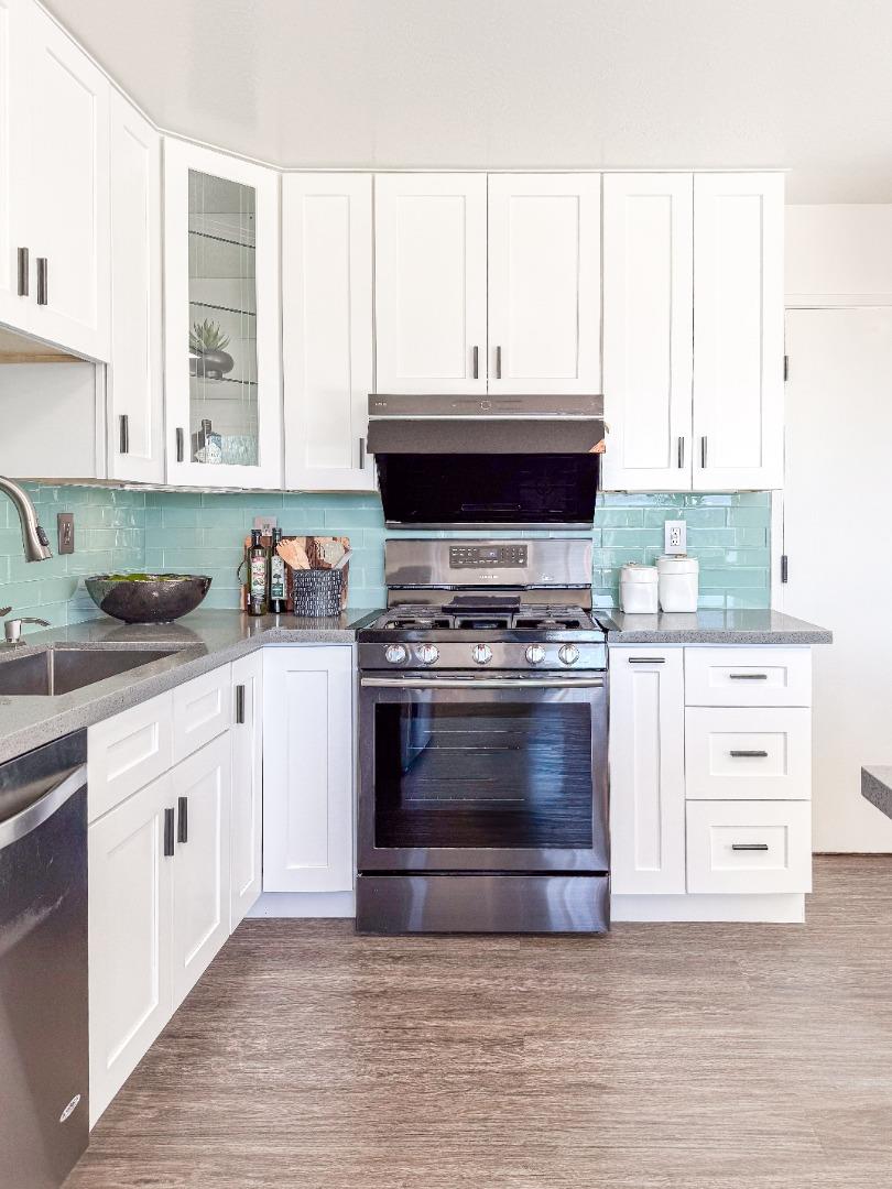 Detail Gallery Image 8 of 31 For 3457 Ramstad Dr, San Jose,  CA 95127 - 4 Beds | 2/1 Baths