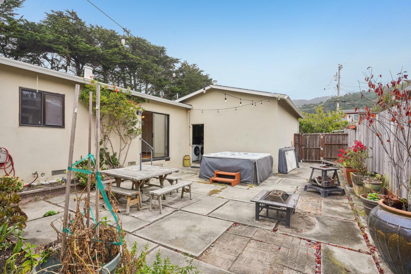 Detail Gallery Image 26 of 42 For 704 Arleen Way, Pacifica,  CA 94044 - 3 Beds | 2 Baths