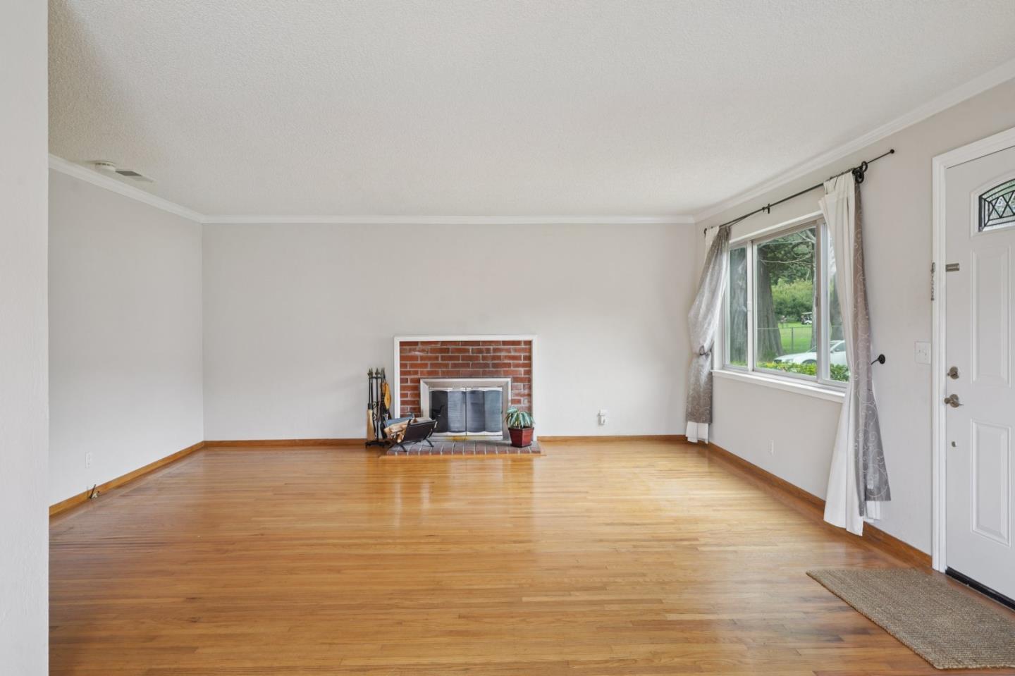 Detail Gallery Image 30 of 42 For 704 Arleen Way, Pacifica,  CA 94044 - 3 Beds | 2 Baths