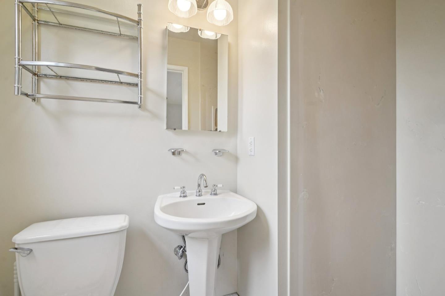 Detail Gallery Image 40 of 42 For 704 Arleen Way, Pacifica,  CA 94044 - 3 Beds | 2 Baths