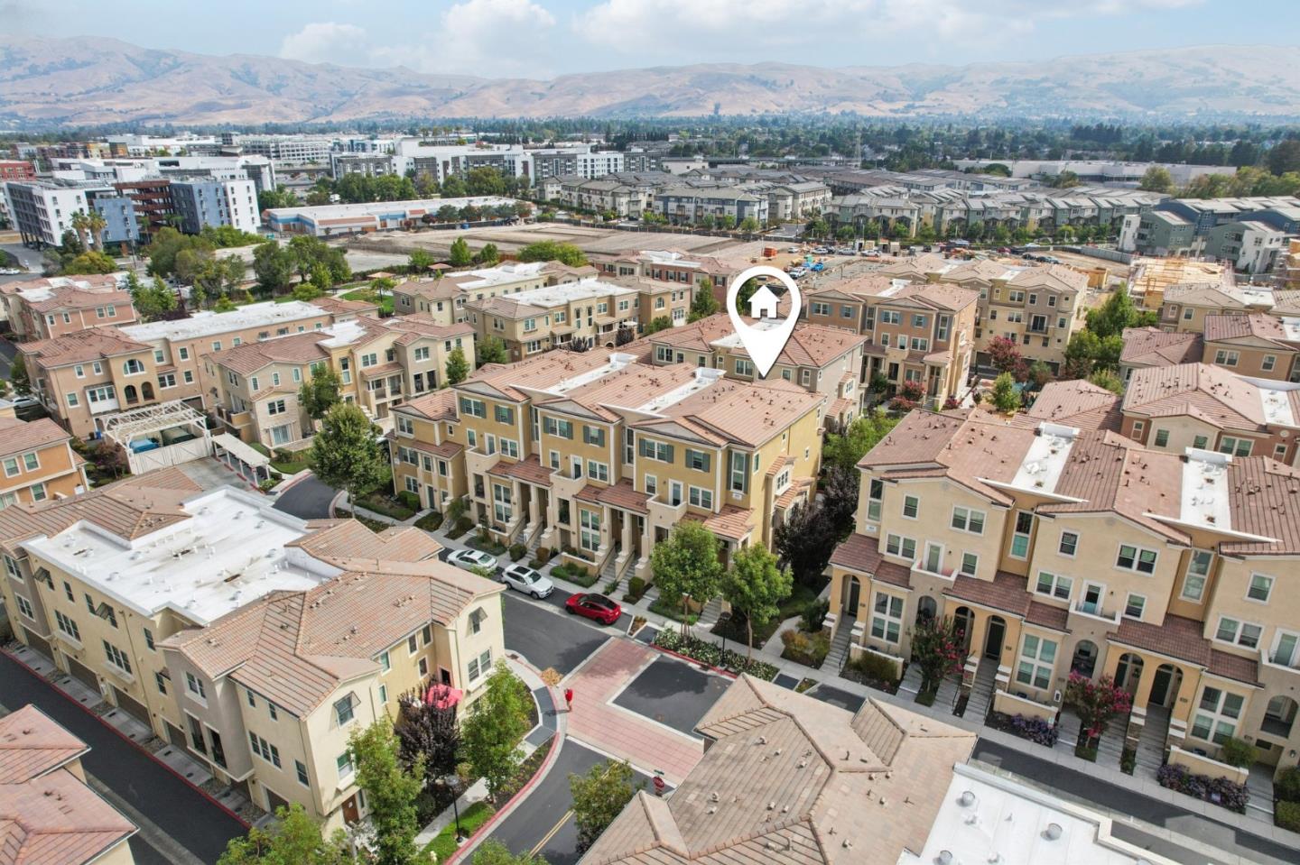 Detail Gallery Image 32 of 34 For 1932 Trento Loop, Milpitas,  CA 95035 - 3 Beds | 3 Baths
