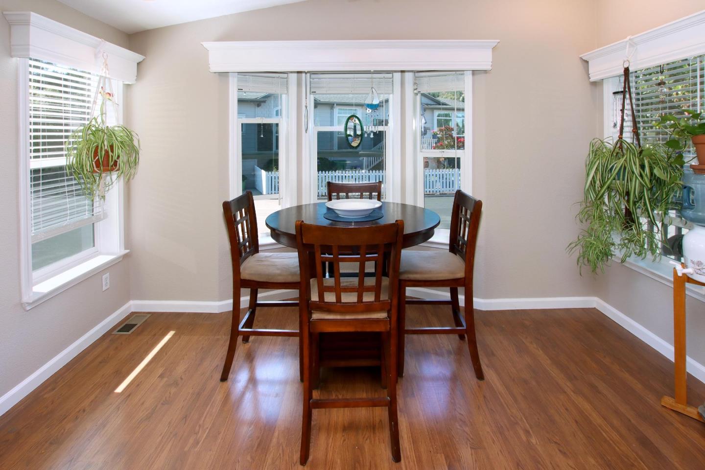 Detail Gallery Image 7 of 20 For 444 Whispering Pines Dr #14,  Scotts Valley,  CA 95066 - 3 Beds | 2 Baths